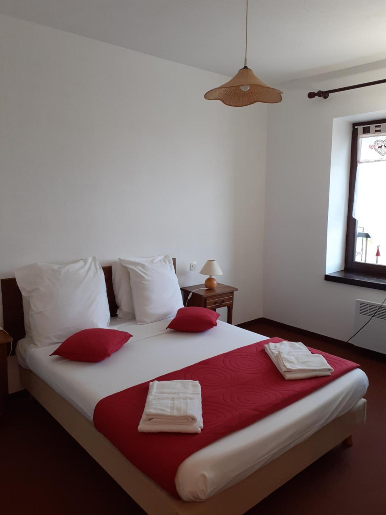 Residence Les Clarines 莱鲁斯 外观 照片